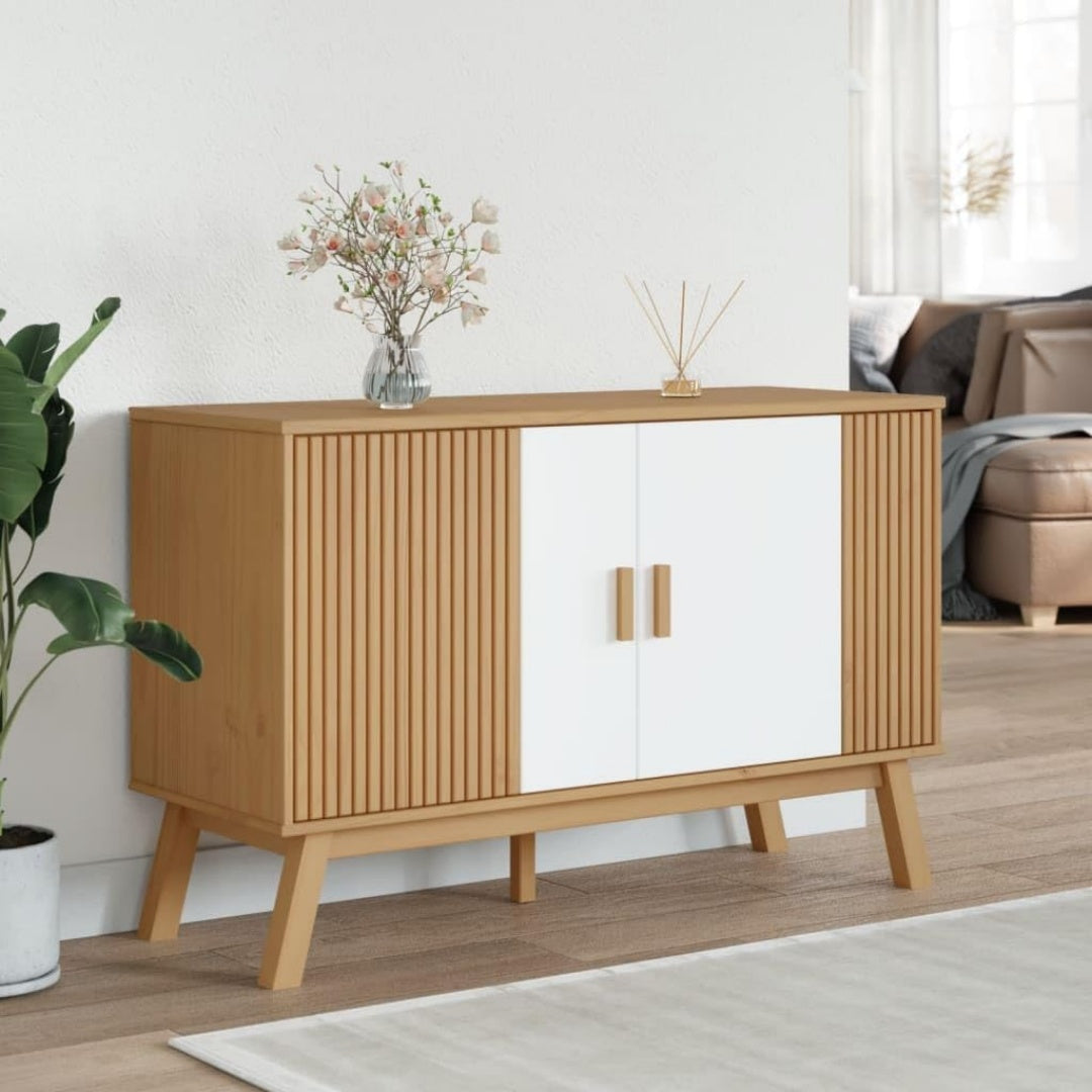 Sideboard in Weiss und Braun mit Holzbeinen